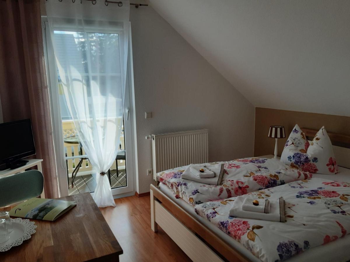 Gastezimmer Rosi バート・クロスターラウスニッツ エクステリア 写真